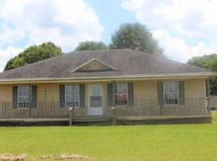 638 Wisdom Rd, Opelousas, LA 70570