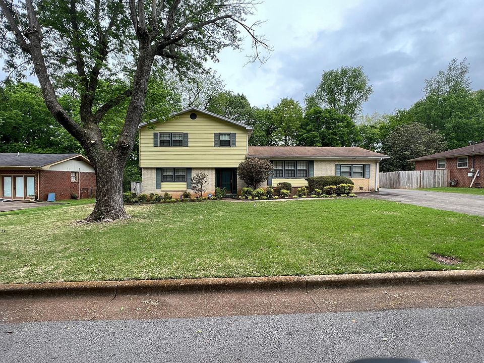 1st image of 3324 E Helena Dr NW