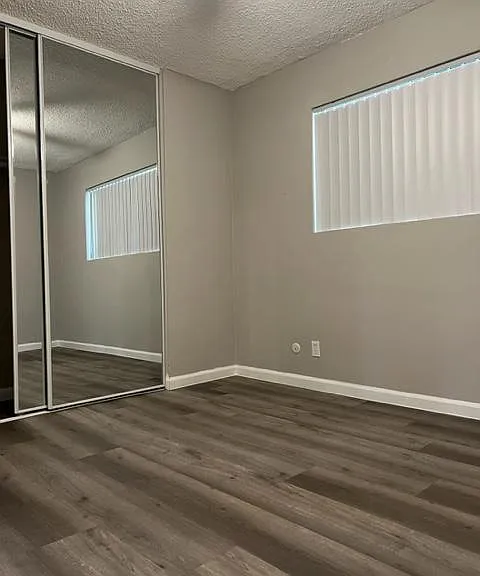 Woodbridge Village Apartments — Photo 19