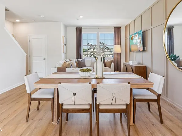 23 Bay Breeze Drive, Waretown, NJ 08758