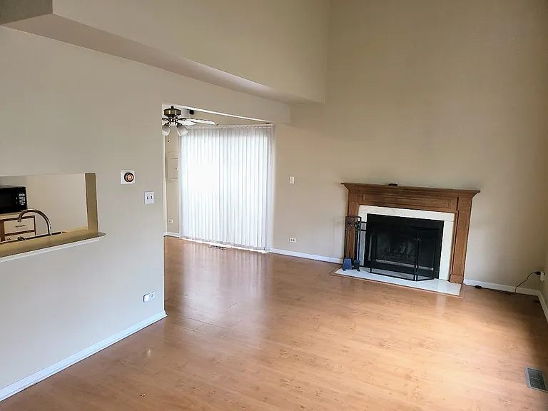 216 Ivy Ct — Photo 4