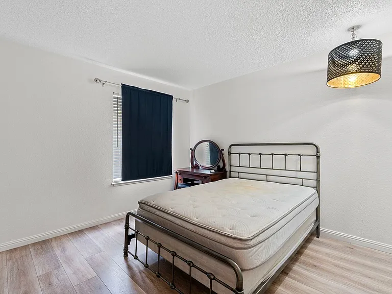 400 S Saliman Rd #47 — Photo 10