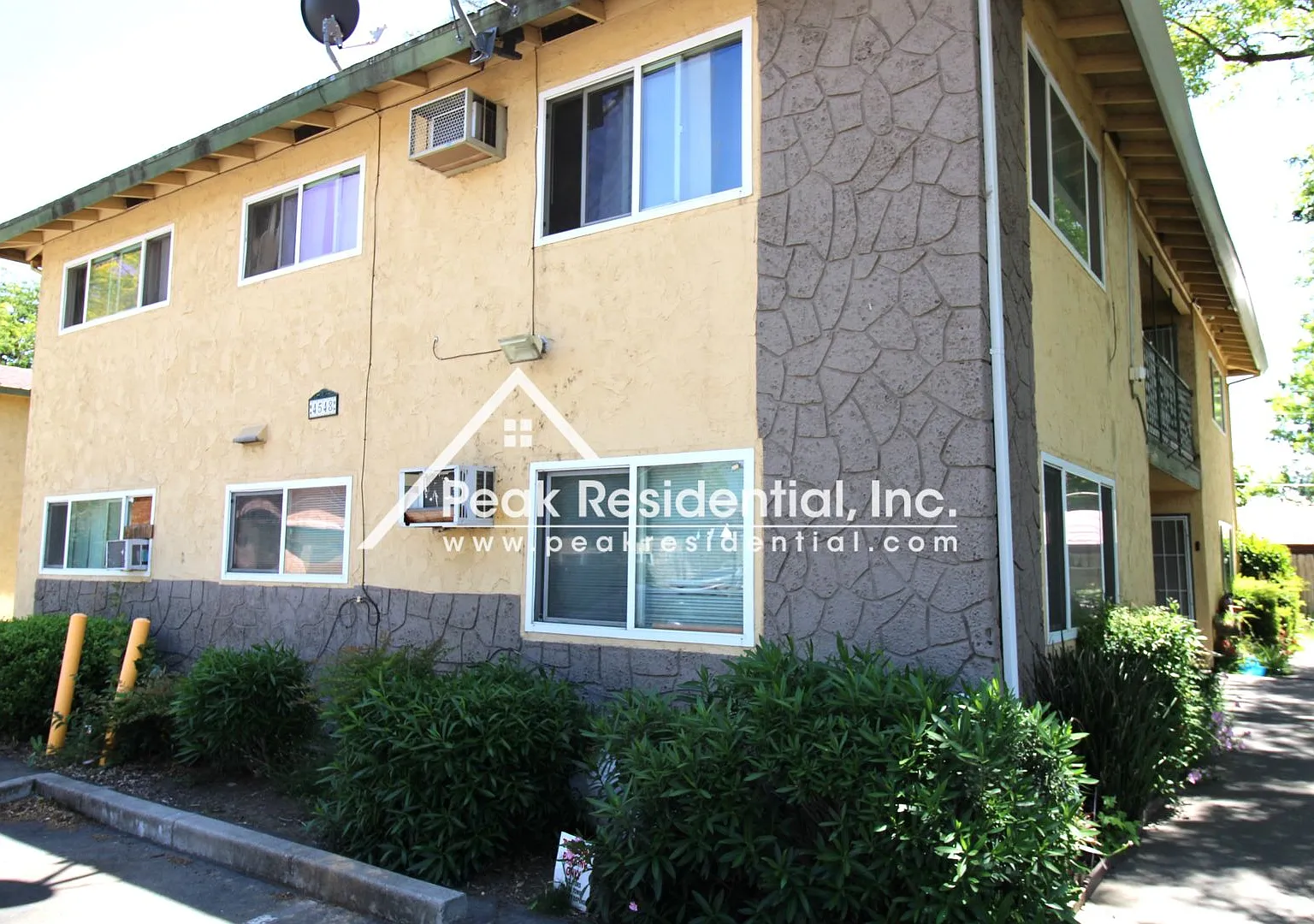 Ashcroft4548 — Photo 1