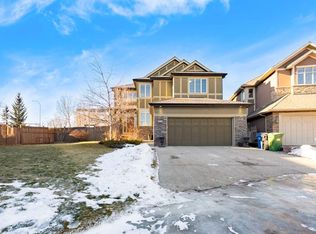 141 E Aspen Glen Pl SW, Calgary, AB T3H 0E8