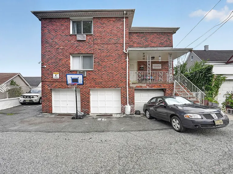 9052 New York Ave #1B — Photo 4