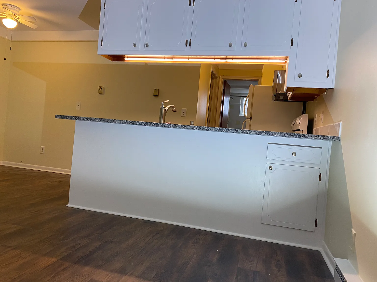 1 bed, 650 sqft, $1,025 — Photo 2