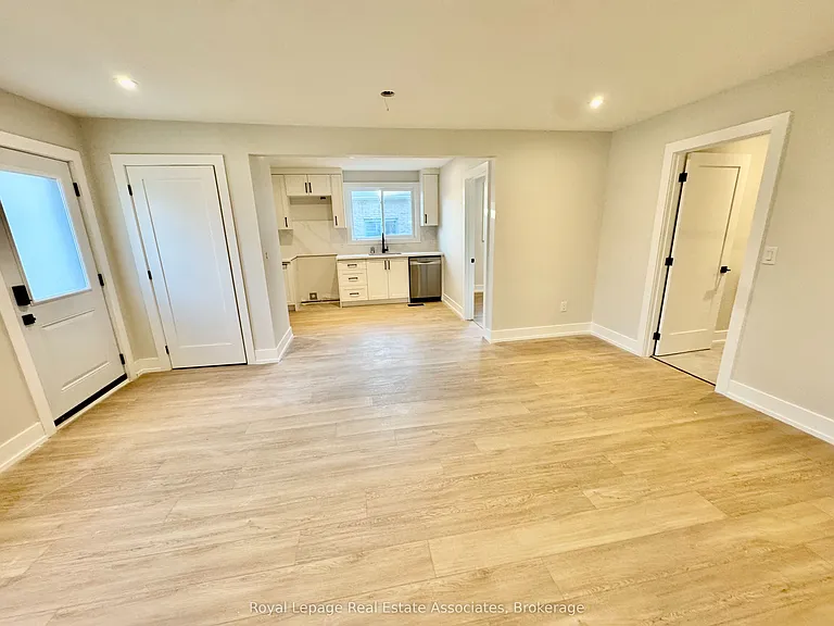 246 Marlborough St #1 — Photo 6