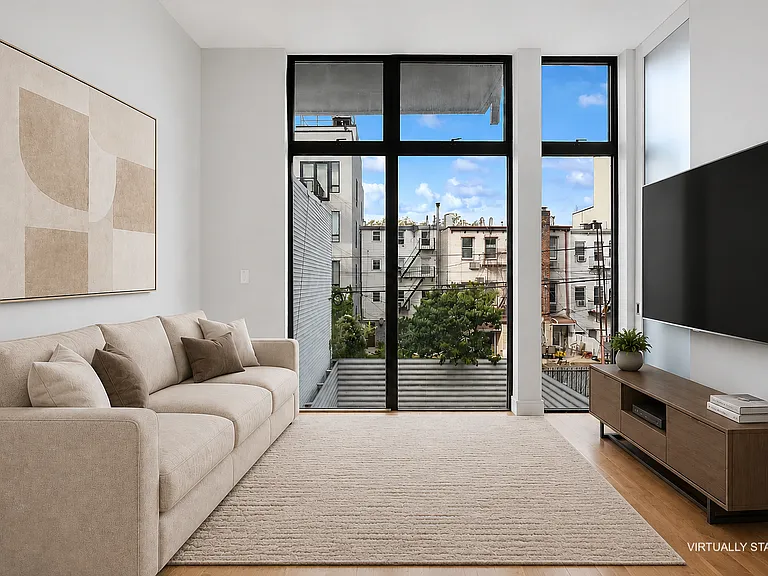 237 Devoe St #2R — Photo 1