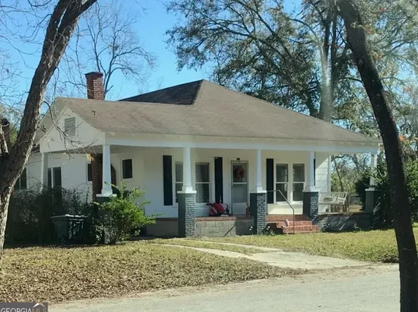 337 S Kennedy St, Metter, GA 30439