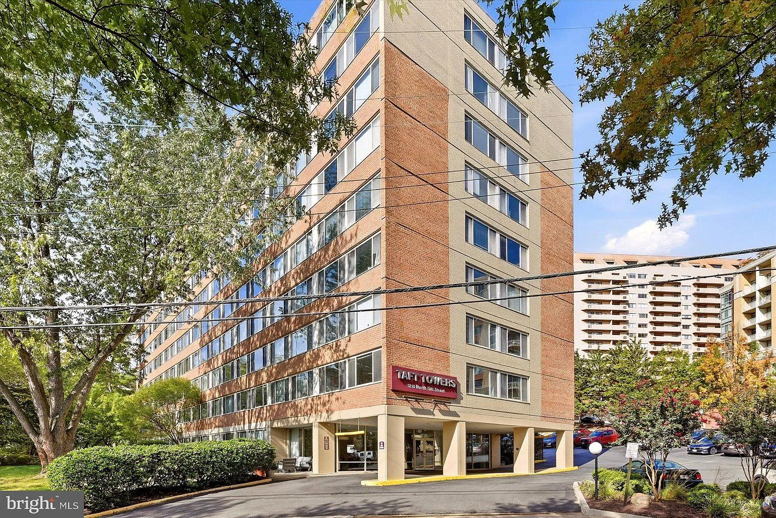 1 bed, 1.0 bath, 750 sqft, $2,100 — Photo 2