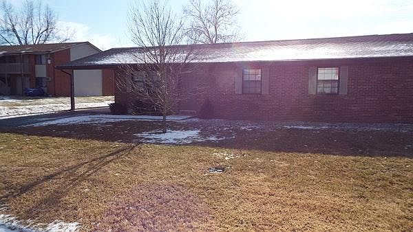 Bouse Apartment Homes