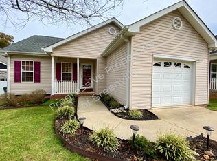 140 Cosmos Ln, Greer, SC 29651