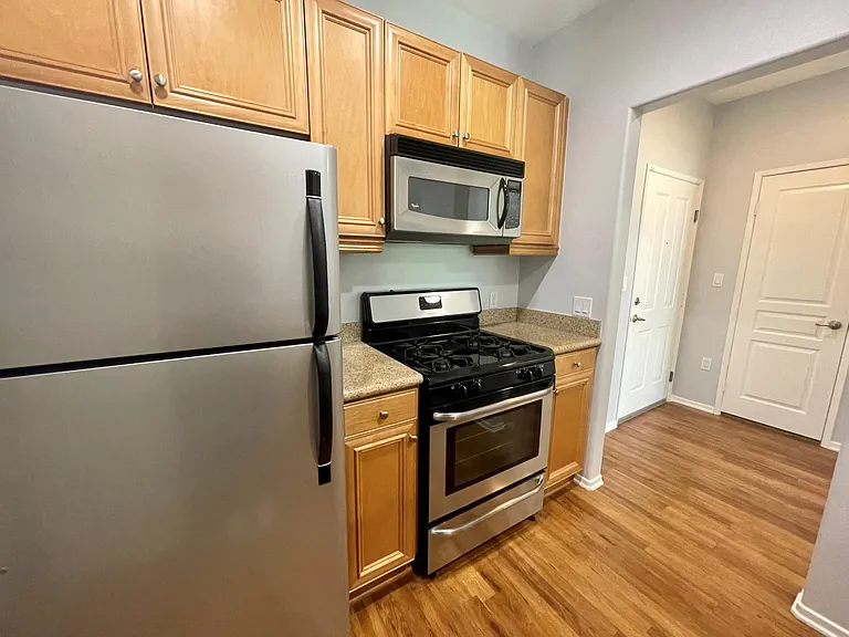 3336 Watermarke Pl — Photo 5