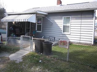 204 Winona Rd, Mc Clellandtown, PA 15458