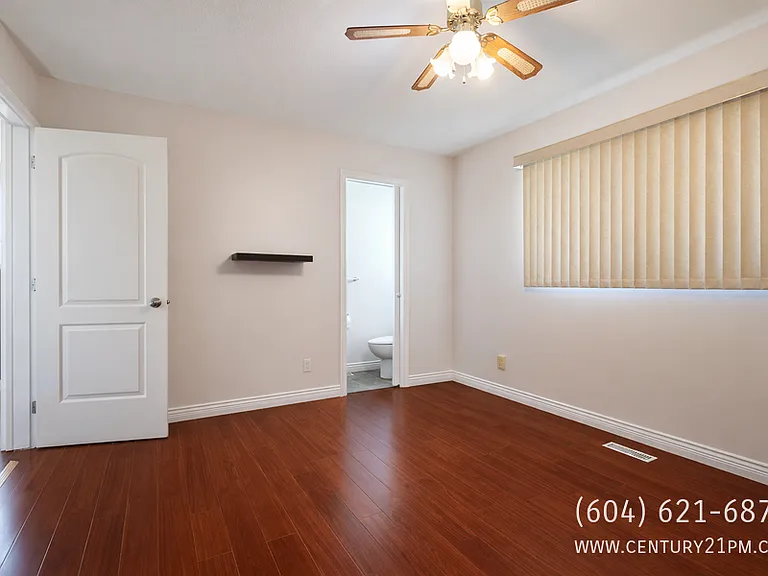 1940 Cordova Ct #UPPER — Photo 5