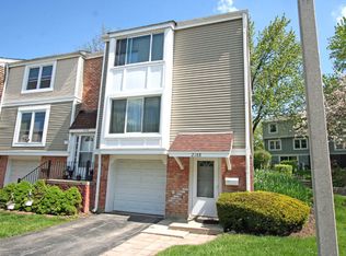 2188 Harwinton Pl, Hoffman Estates, IL