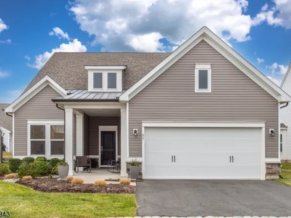 60 Cunningham Dr, Florham Park Boro, NJ 07932