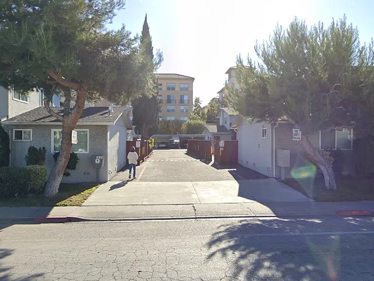 3538 Agate Dr #6 — Photo 2