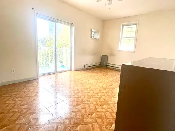 91 Vermont Street image 6 of 14