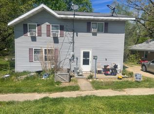 210 W Saint Marys St, Decatur, MI 49045