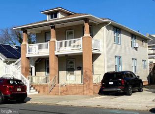 105 N Wyoming Ave #1, Ventnor City, NJ 08406