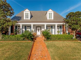 3628 Tolmas Dr, Metairie, LA 70002