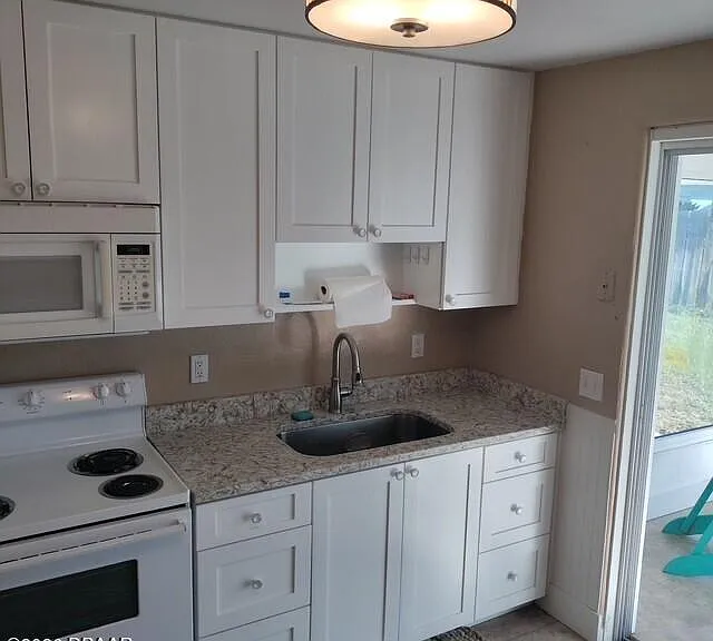 27 Ocean Shore Dr — Photo 6