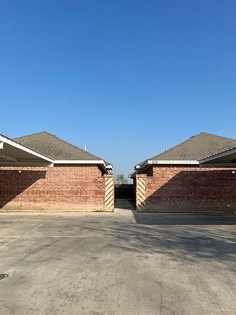 1st image of 602 Linda St