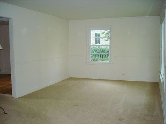 5th image of 515 S Benton St