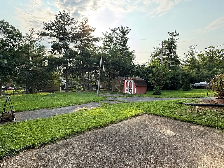 3337 Wood Valley Ct — Photo 32