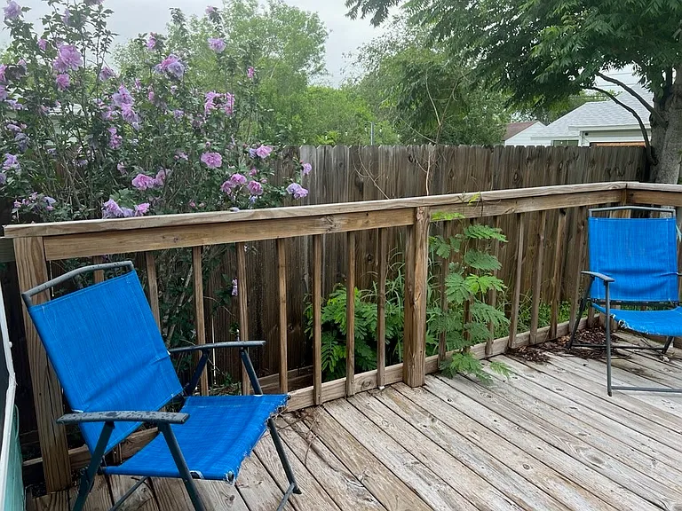 3114 Topeka St — Photo 10