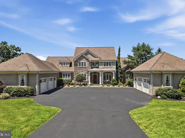 643 Harleysville Pike, Lederach, PA 19450