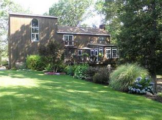 2280 Division Rd, East Greenwich, RI 02818