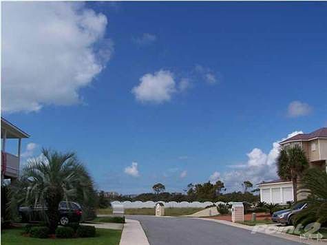 350 Gulfview Lane - Western view from the Street