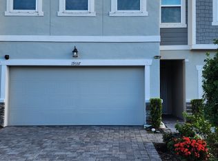 19337 Blue Pond Dr, Lutz, FL 33558