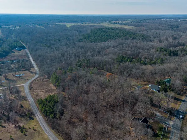 Bear Run Trl, Benton, KY 42025