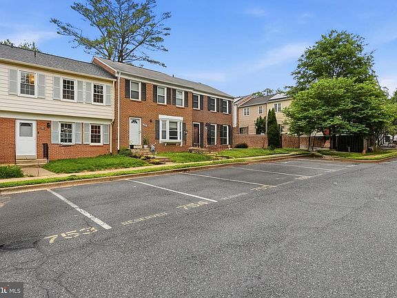 4th image of 34 Marwood Ct