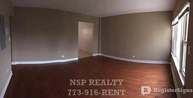 2 bed, 1.0 bath, 900 sqft, $1,299 — Photo 1