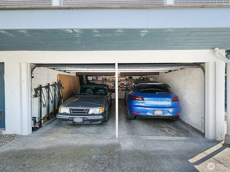 Optional: garage $200/month (excludes electricity) for 2 cars