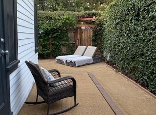 1192 Myra Ave, Los Angeles, CA 90029