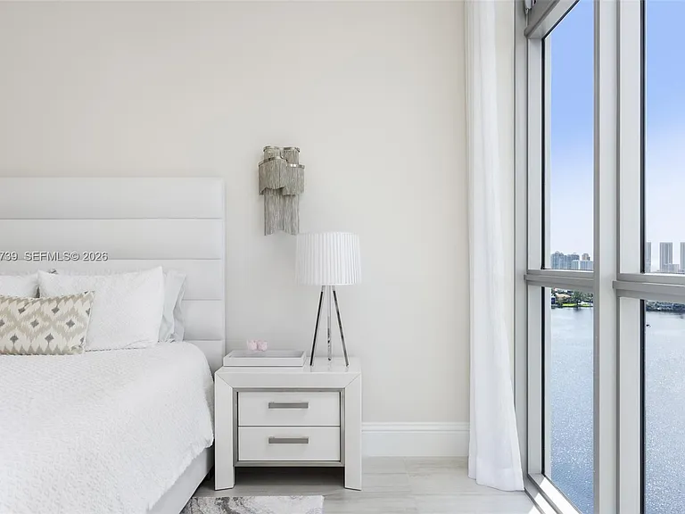17301 Biscayne Blvd #2009 — Photo 5