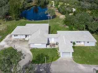 501 Bear Rd, Lake Placid, FL 33852