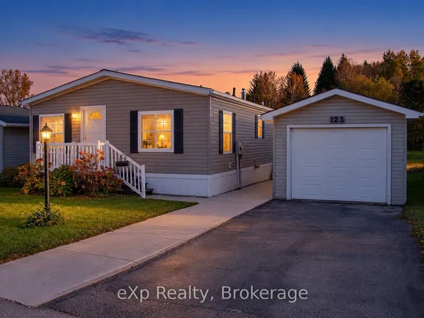 123 Rosewood Dr, Georgian Bluffs, ON N4K 5N5