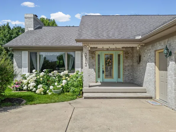 3513 Trophy Ct, West Lafayette, IN 47906