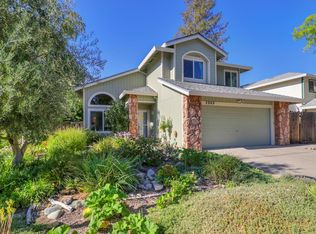 5969 Laguna Park Dr, Elk Grove, CA