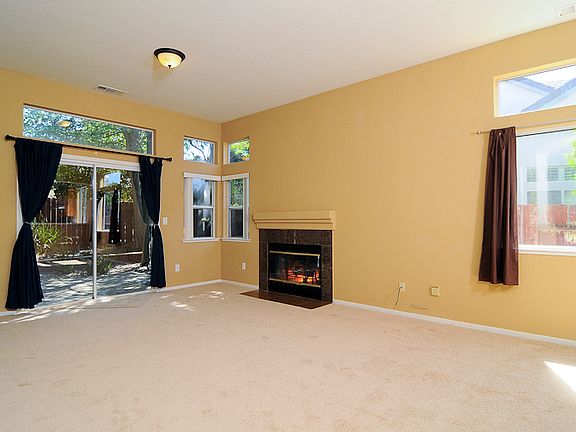 3rd image of 6015 Belfield Cir