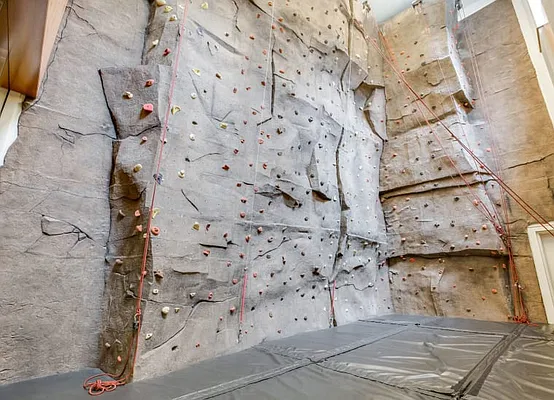 Rented by Nest Seekers International | media 35