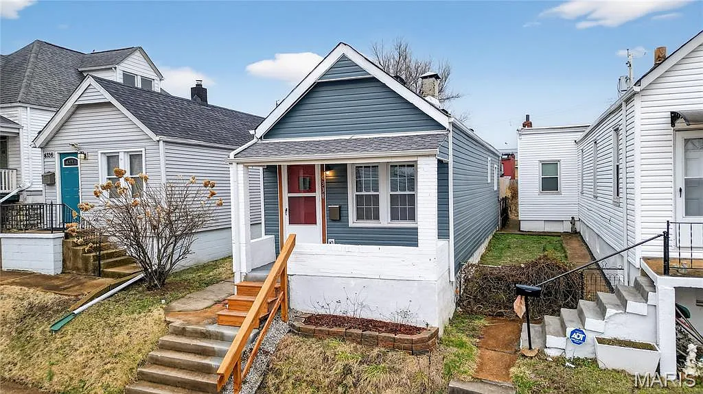 2 bed, 1.0 bath, 623 sqft, $1,300 — Photo 3
