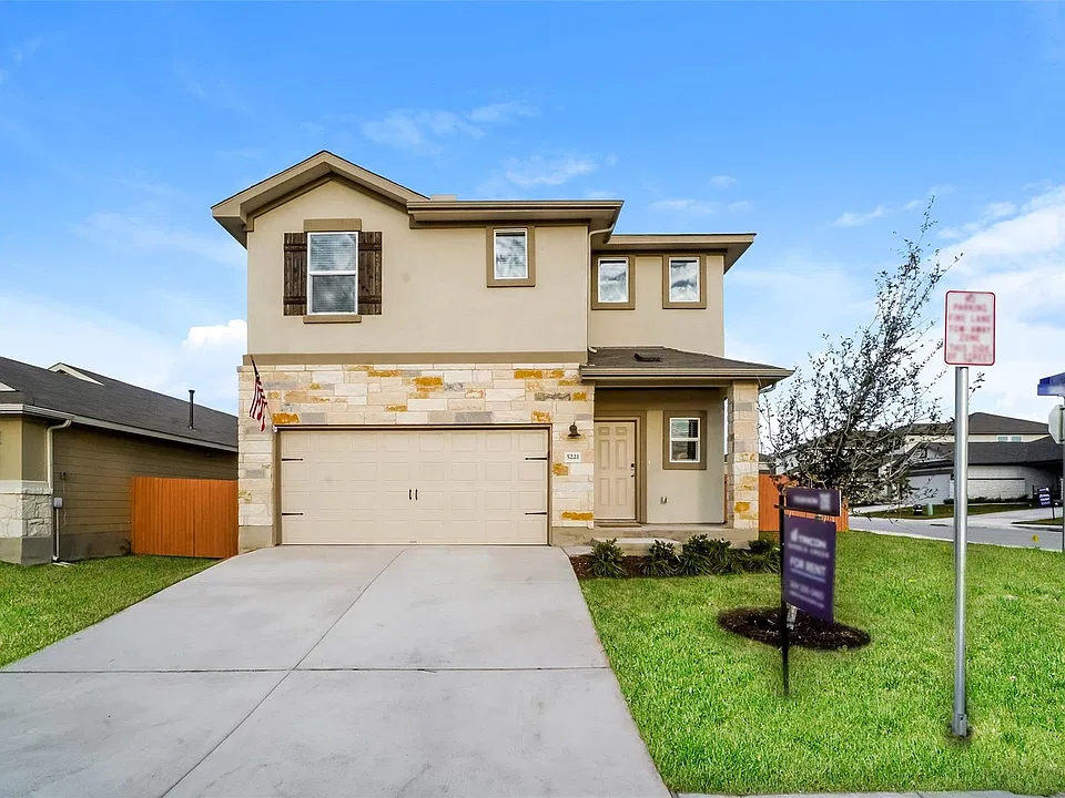5221 Saddle Club Dr