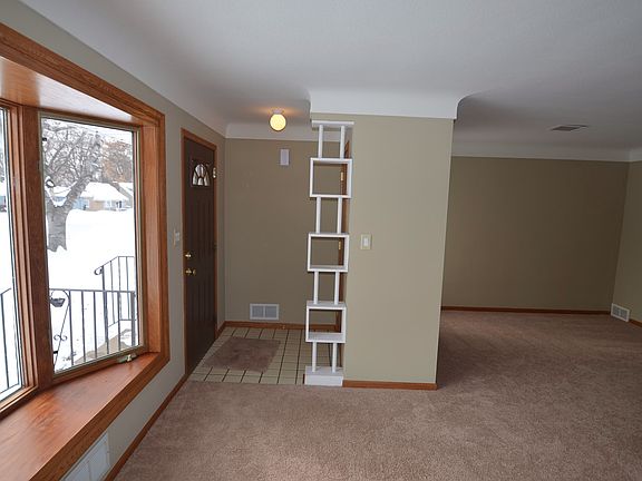 2nd image of 2092 Fairways Ln